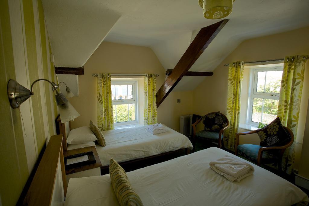 Maenllwyd Guest House Machynlleth Esterno foto